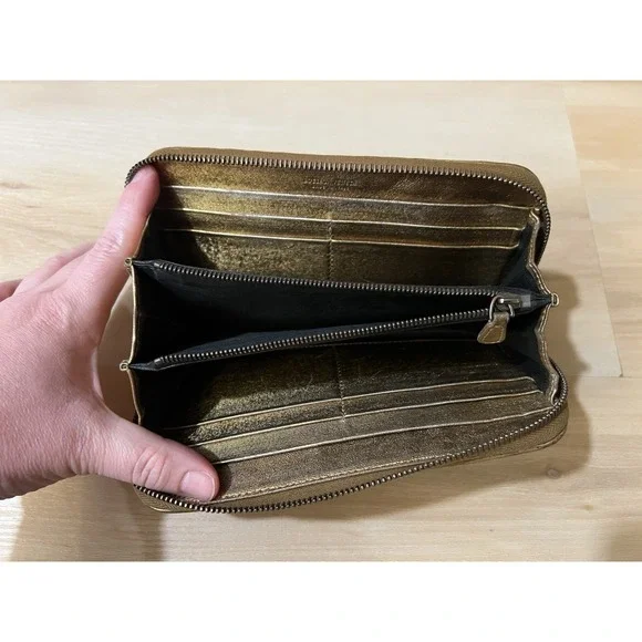 Bottega Veneta Gold Intrecciato Leather Zip Around Wallet Metallic Shiny - Picture 10 of 15